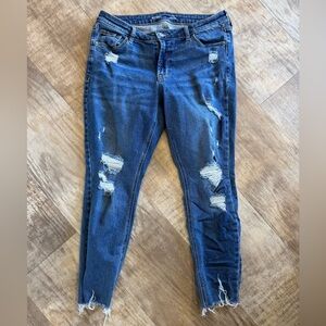 Mid rise Rockstar super skinny 12